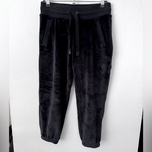 Athleta Double Kozy Karma Jogger in Black Size Small - Picture 1 of 12